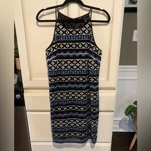 White House Black Market Embroidered Dress Size 6 Black, Blue And White